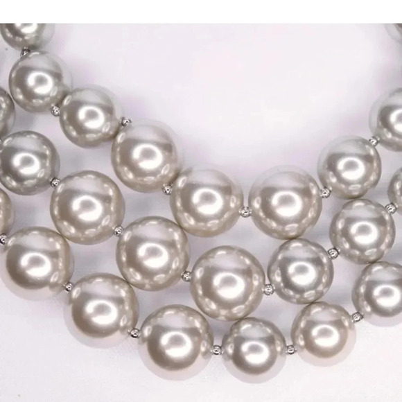 Charter Club Imitation Pearl Three-Row Collar Necklace Gray NWT - Picture 5 of 6